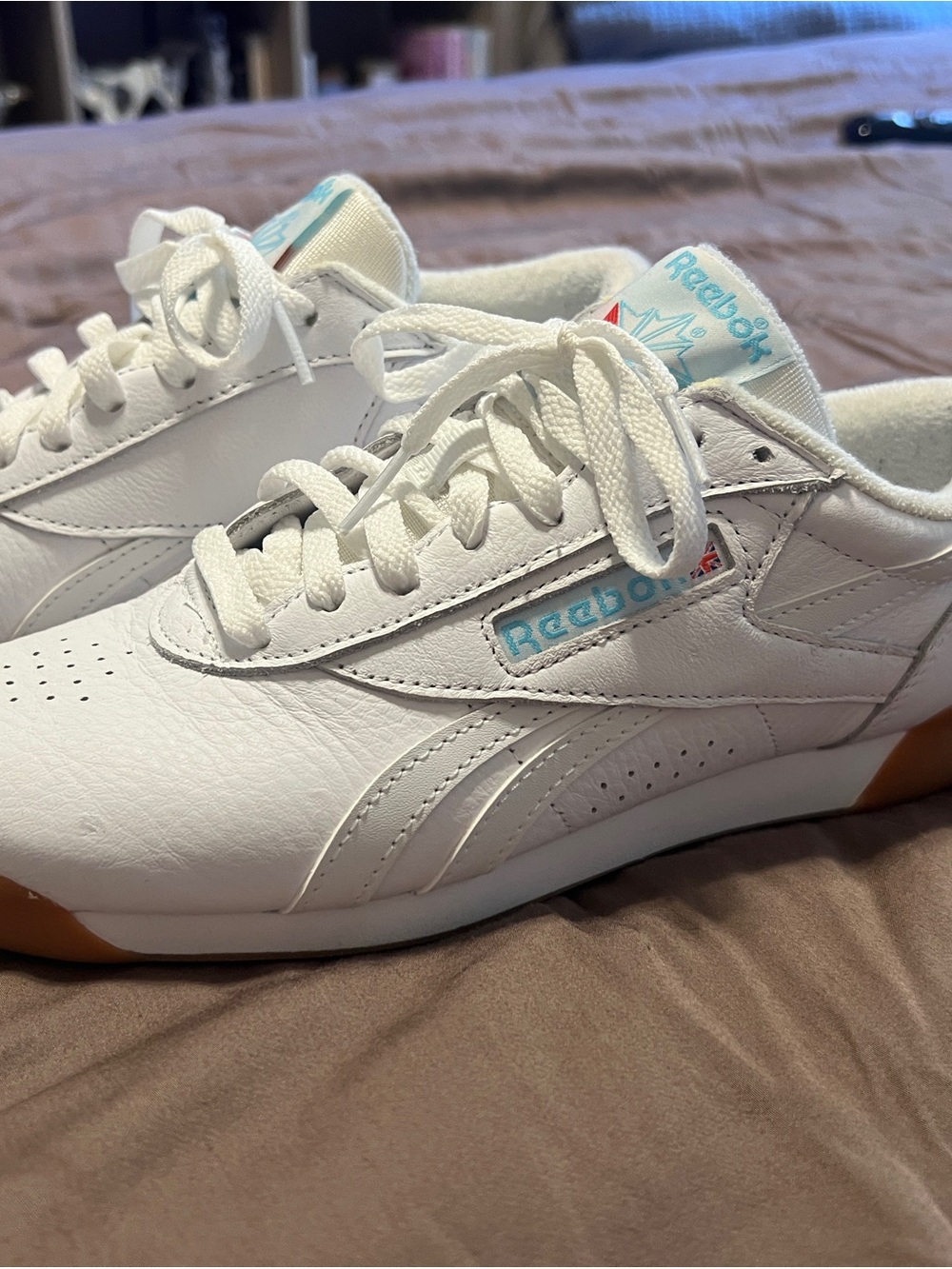 Reebok Freestyle lo White Leather SneakersLight Blue Logo and GumSole never worn